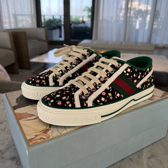 Gucci x Ken Scott Floral Sneakers - Black, Green, Red, White - Picture 1 of 5